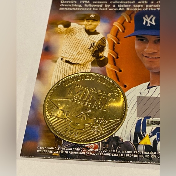 Derek Jeter 1997 Rare! Pinnacle Mint Collection Baseball Card w/Mint Coin #16 - Picture 3 of 5